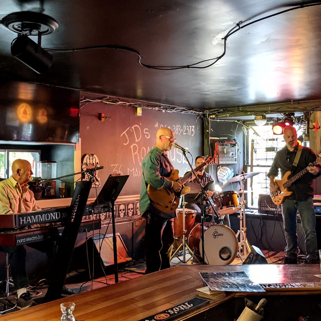 JD’s Roadhouse Bar & Grill 2
